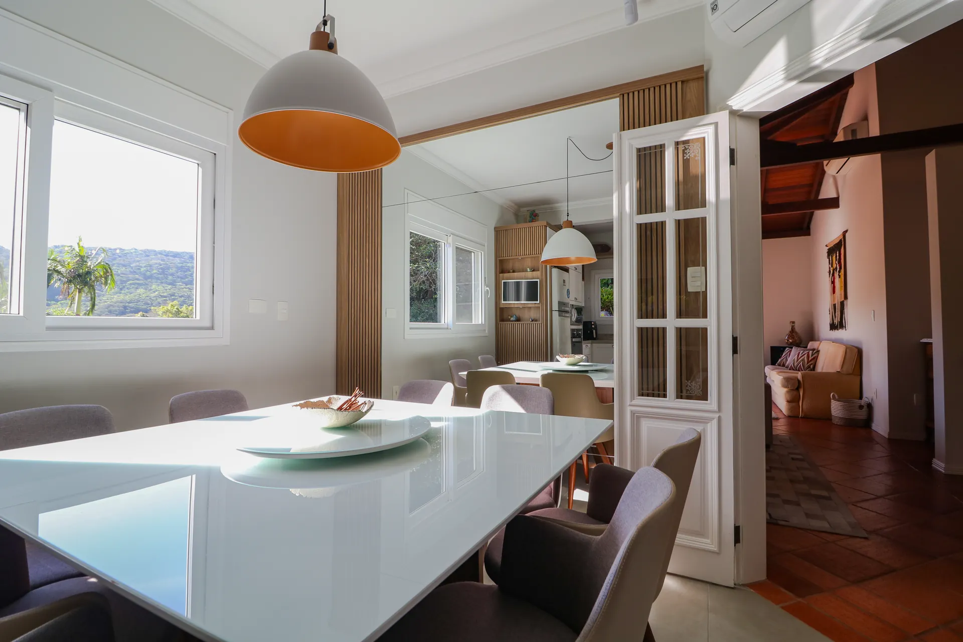 Escada e hall interno